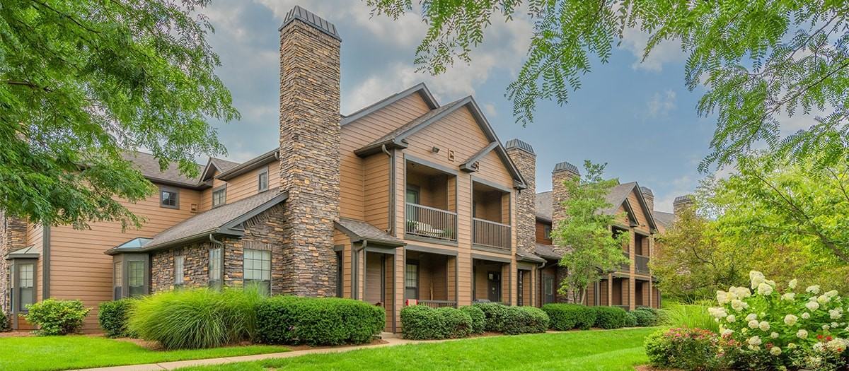 Grand Reserve at Pinnacle - Photo 3 of 9