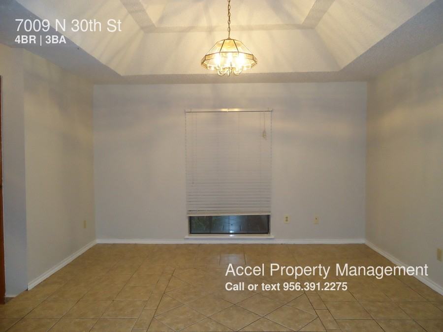 7009 N 30th St - Photo 3 of 15