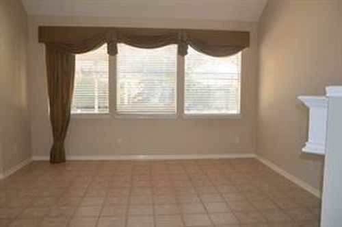 8510 Green Ash Dr - Photo 2 of 8