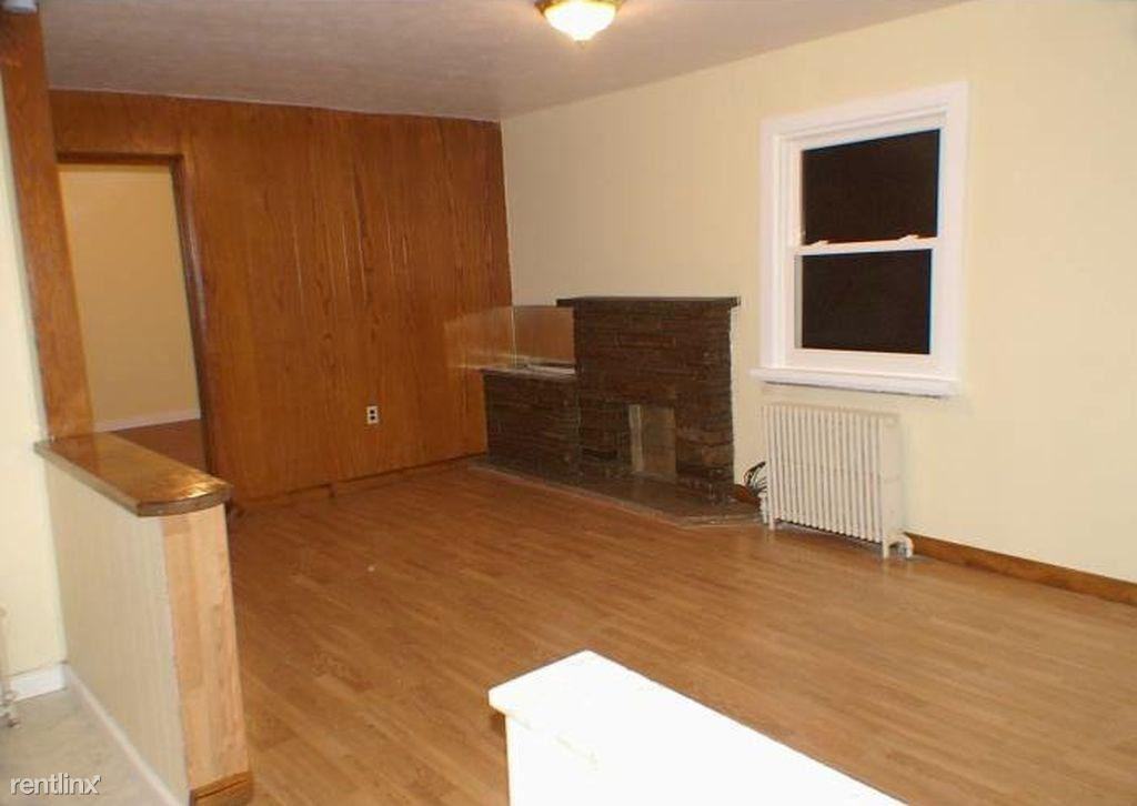 456 2nd St #1 - Photo 3 of 9