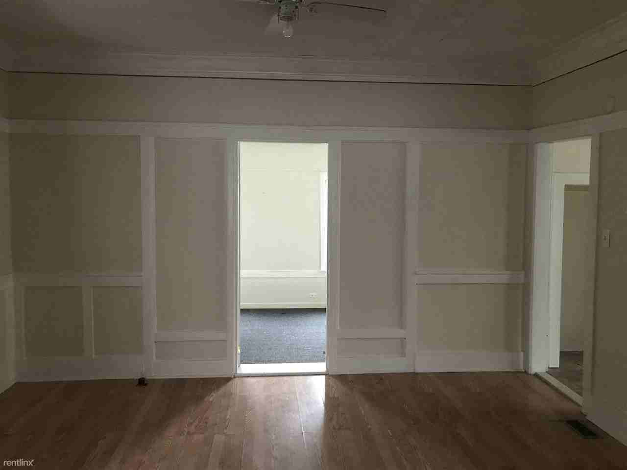 2454 Virginia Park St - Photo 3 of 9