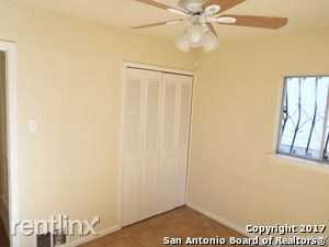 4419 Sun Vista Ln - Photo 3 of 8