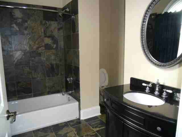 3610 Foxwood Pl - Photo 3 of 36