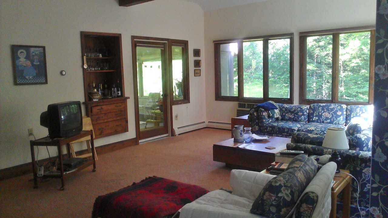 130 E Fisher Rd - Photo 3 of 12