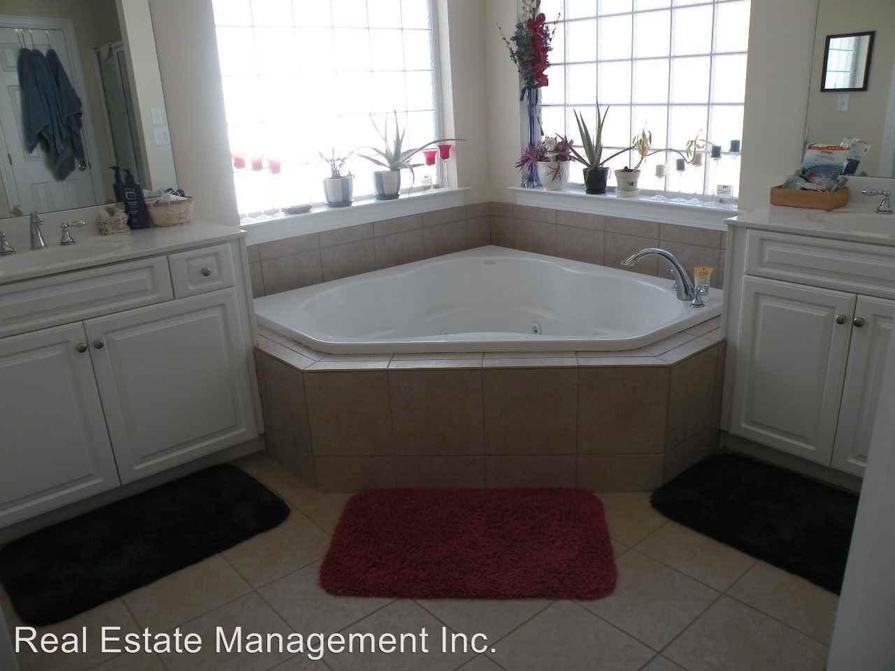 115 Jubilee Pl - Photo 3 of 13