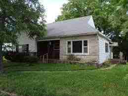 811 W North St - Photo 2 of 9