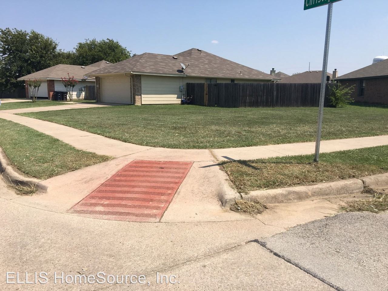 1924 Christopher Dr - Photo 3 of 12