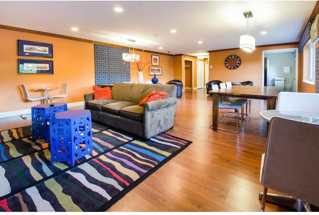 Nob Hill Syracuse - Photo 2 of 8