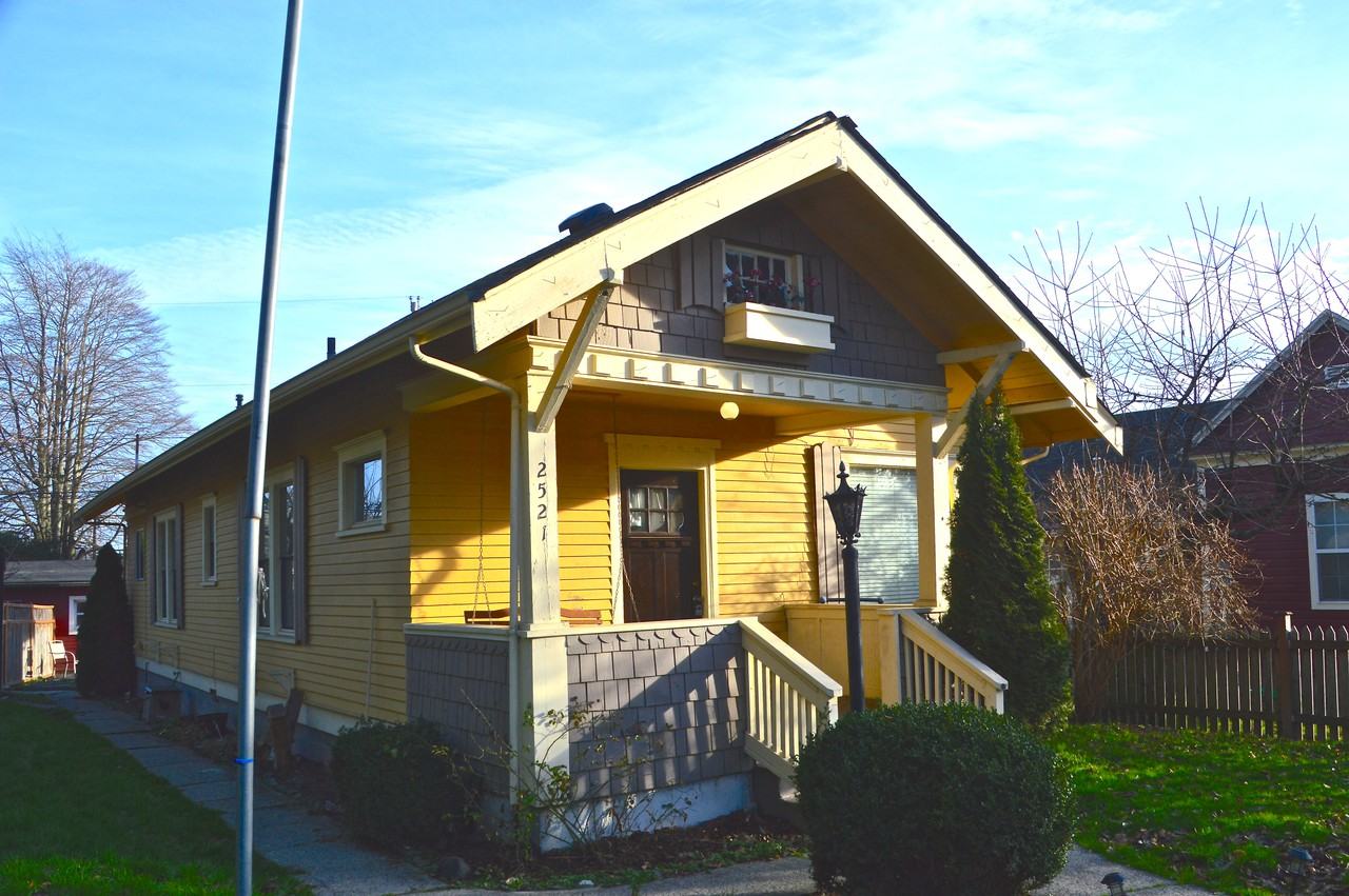 2519 Cleveland Ave - Photo 3 of 24