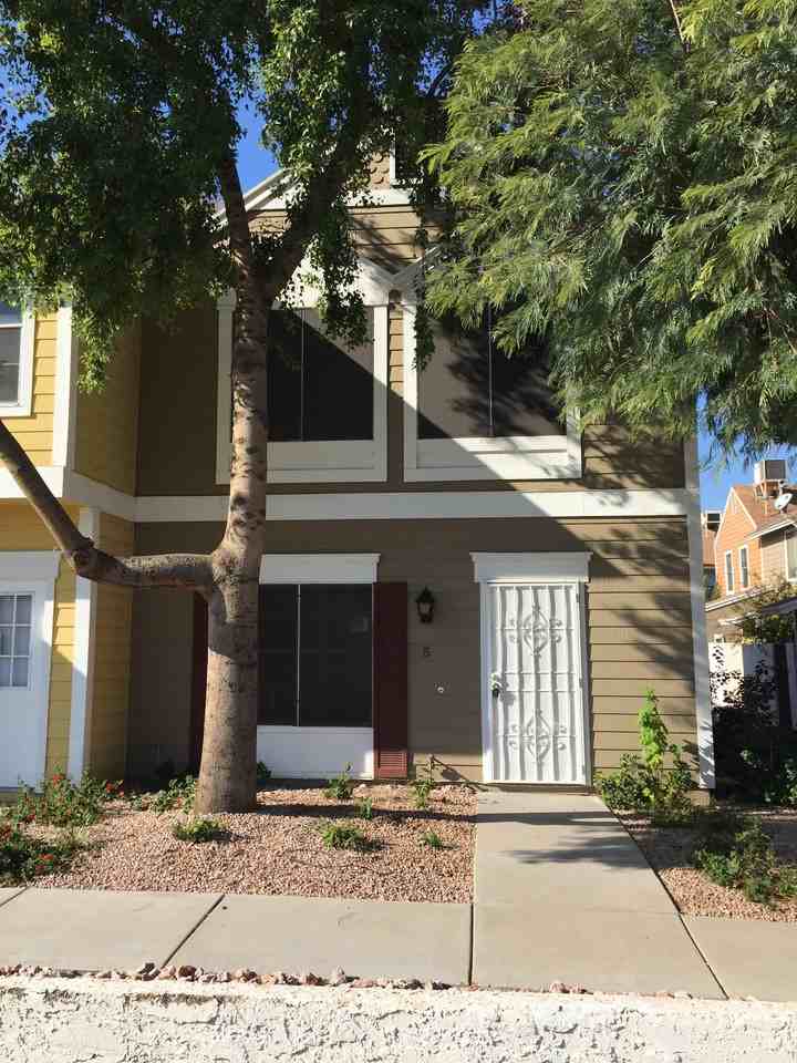 1970 N Hartford St #5