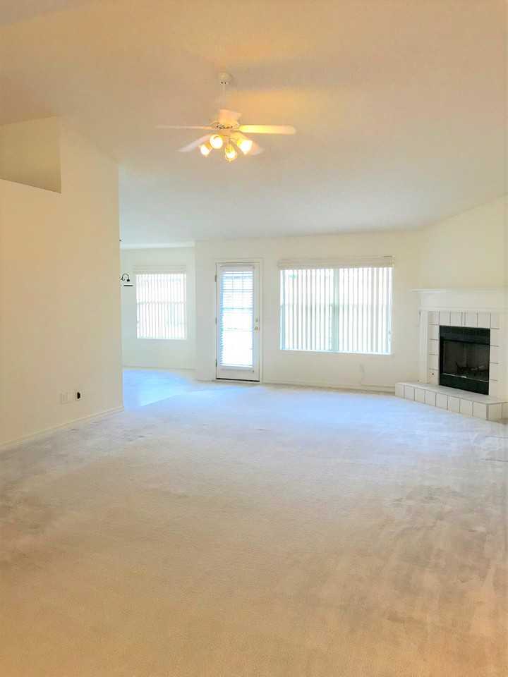 3009 Abel Ct - Photo 3 of 17