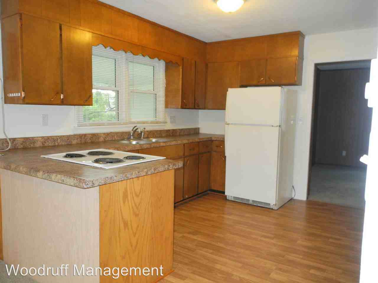 2004 W Sunset Dr - Photo 3 of 7