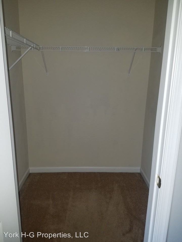 2279 Walnut Bottom Rd - Photo 3 of 18