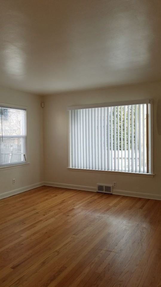 4931 N 24th St - Photo 2 of 2