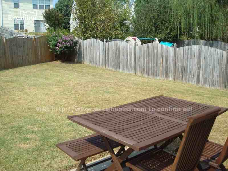 1641 Woodsford Rd - Photo 2 of 15