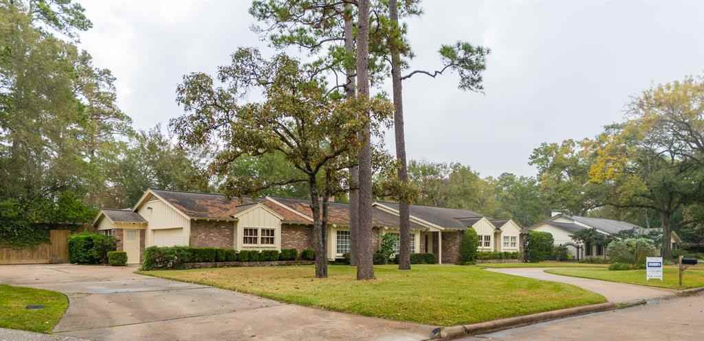 11930 Cobblestone Dr - Photo 2 of 40