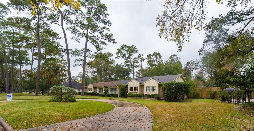 11930 Cobblestone Dr - Photo 3 of 40