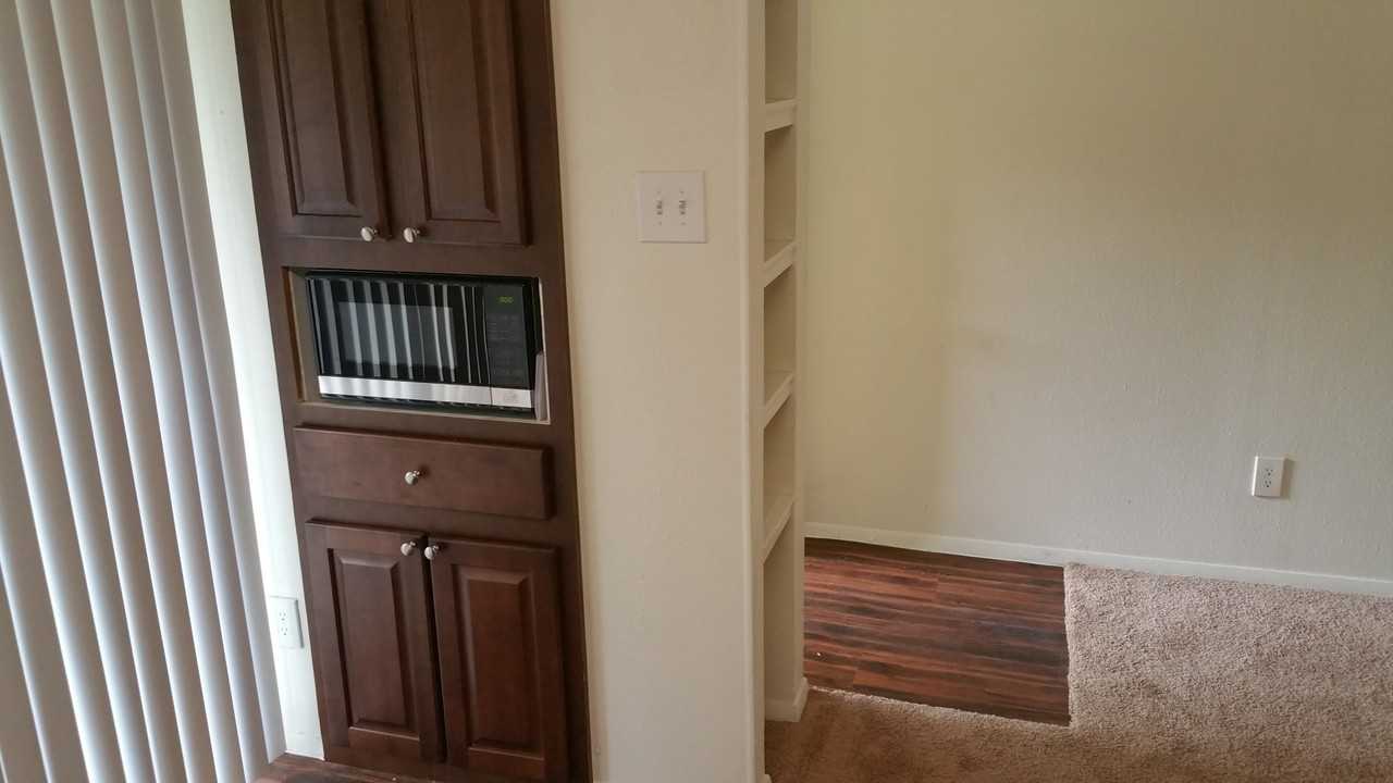 2700 S Lamar Blvd #103 - Photo 3 of 7