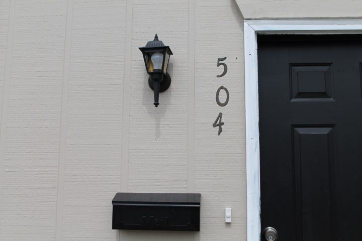 504 Lions Dr - Photo 2 of 13