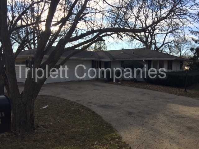 4325 E 29th St - Photo 2 of 23