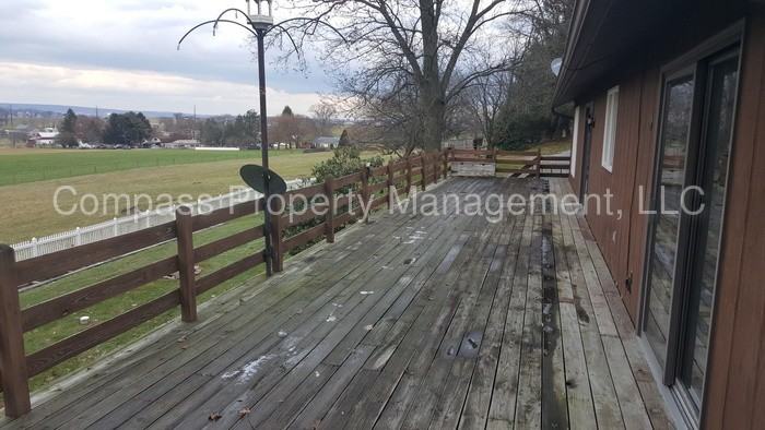 40 Hillside Dr - Photo 2 of 25