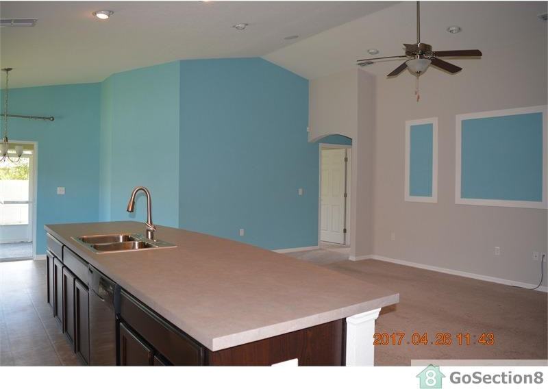 3858 Fieldstone Cir - Photo 3 of 10