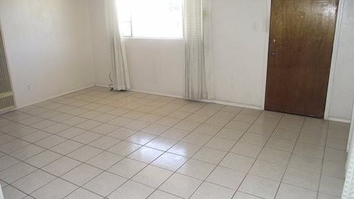 8103 Gilbert Dr - Photo 2 of 12