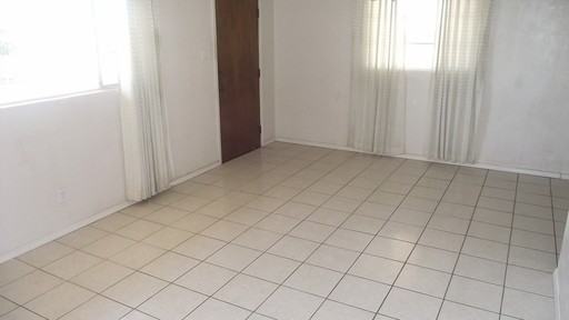 8103 Gilbert Dr - Photo 3 of 12