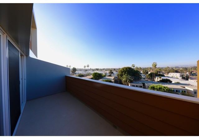 Loma 21 @ Loma Palisades - Photo 2 of 50