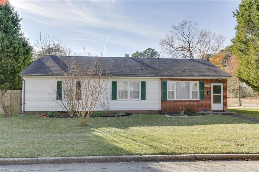 1561 Nelms Ave - Photo 2 of 21