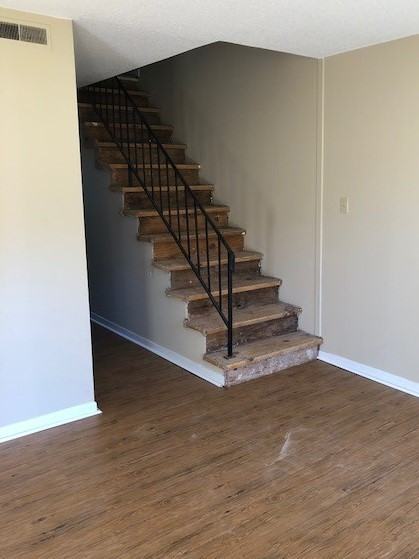 2116 Belle Terra Rd - Photo 3 of 9