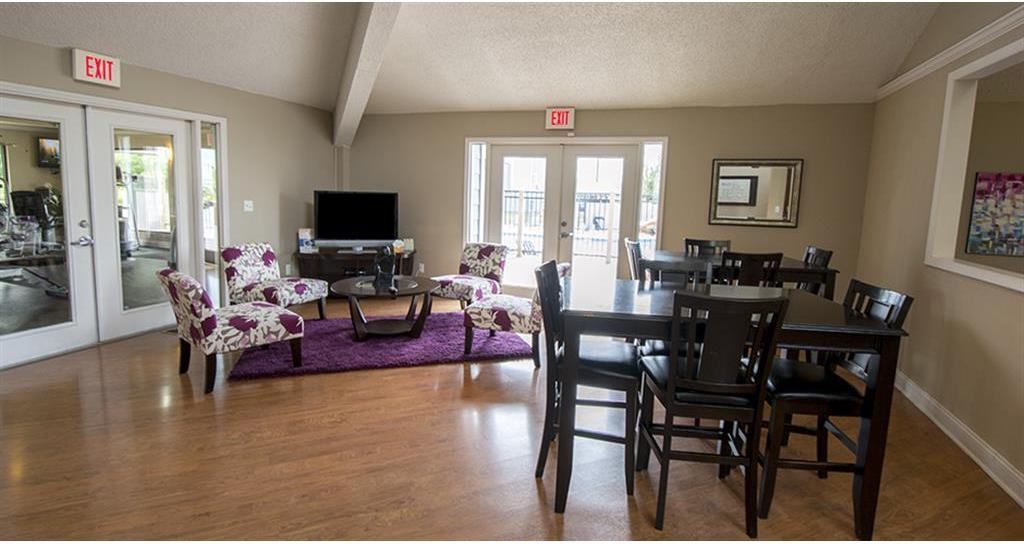 The Club at Cherry Hills - Photo 2 of 18