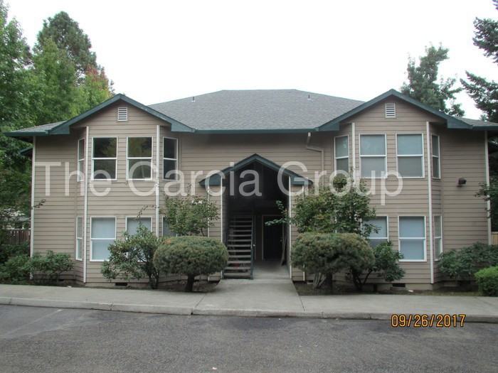 6020 SW Fisher Ave #2