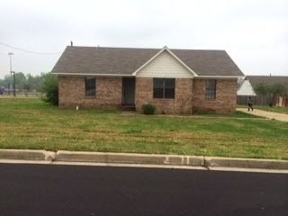 14 Pennsylvania Ave - Photo 2 of 14