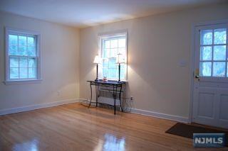 634 Albert Pl - Photo 3 of 15