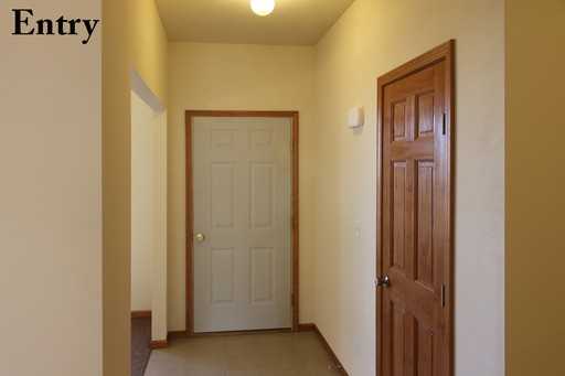 15619 Stonecrest Rd - Photo 2 of 21