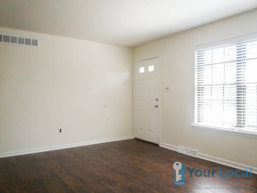 500 Arbutus Ave - Photo 3 of 12