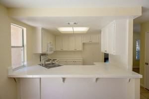 529 Oakborough Ave - Photo 3 of 24