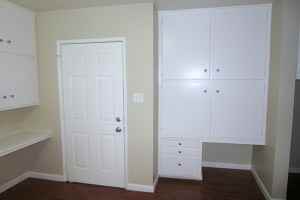 3232 Broadmoor Blvd - Photo 3 of 23