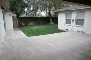 3232 Broadmoor Blvd - Photo 2 of 23