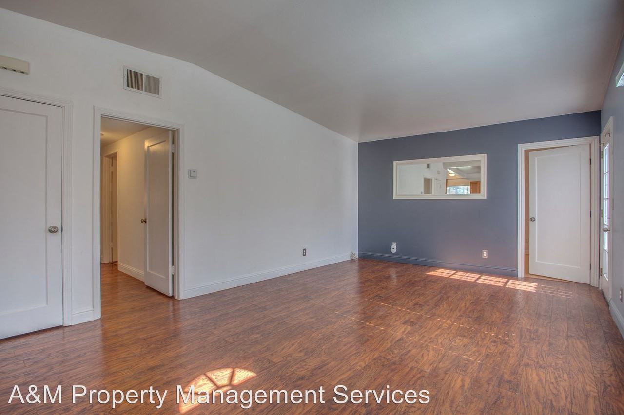 2668 Gonzaga St - Photo 3 of 11