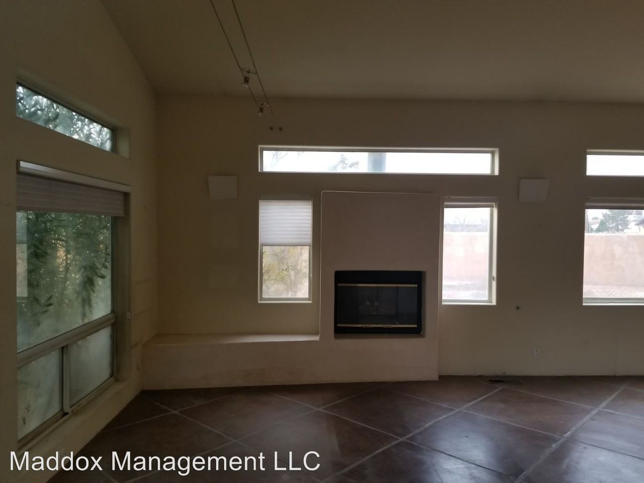 4844 Guadalupe Trail NW - Photo 3 of 11