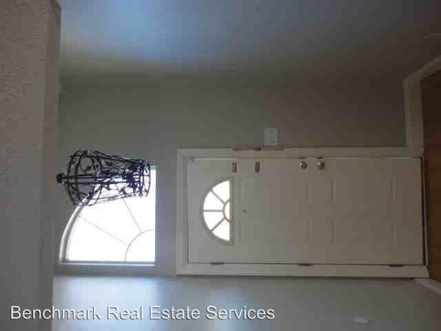 2816 Saw Palmetto Ln - Photo 2 of 17