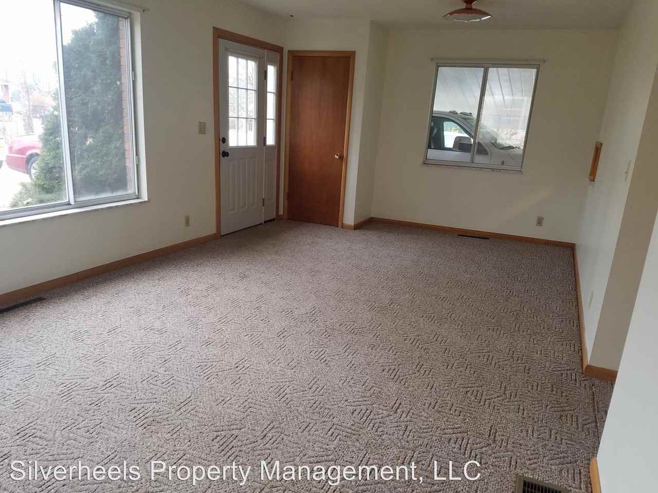 709 Mitchell Ave - Photo 2 of 10