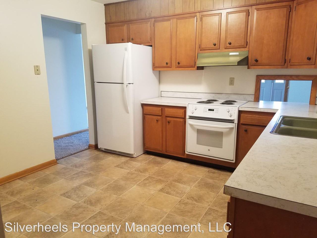 709 Mitchell Ave - Photo 3 of 10