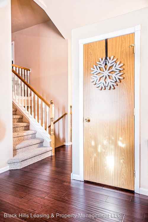 252 Freiheit Ln - Photo 3 of 24