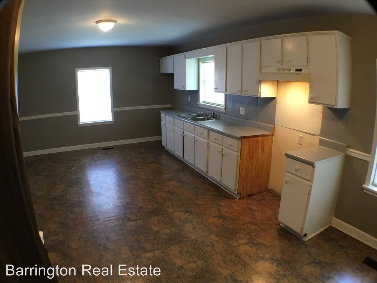 101 Jefferson Ave W - Photo 2 of 5