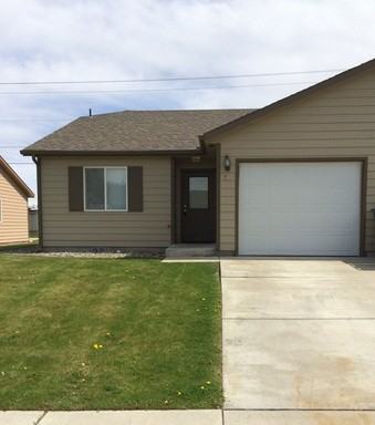 700 Eastgate Dr - Photo 2 of 14