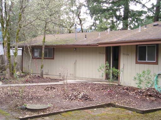 22127 N Umpqua Hwy - Photo 3 of 6
