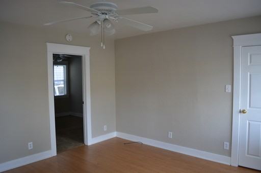 12718 Wardman St - Photo 2 of 7